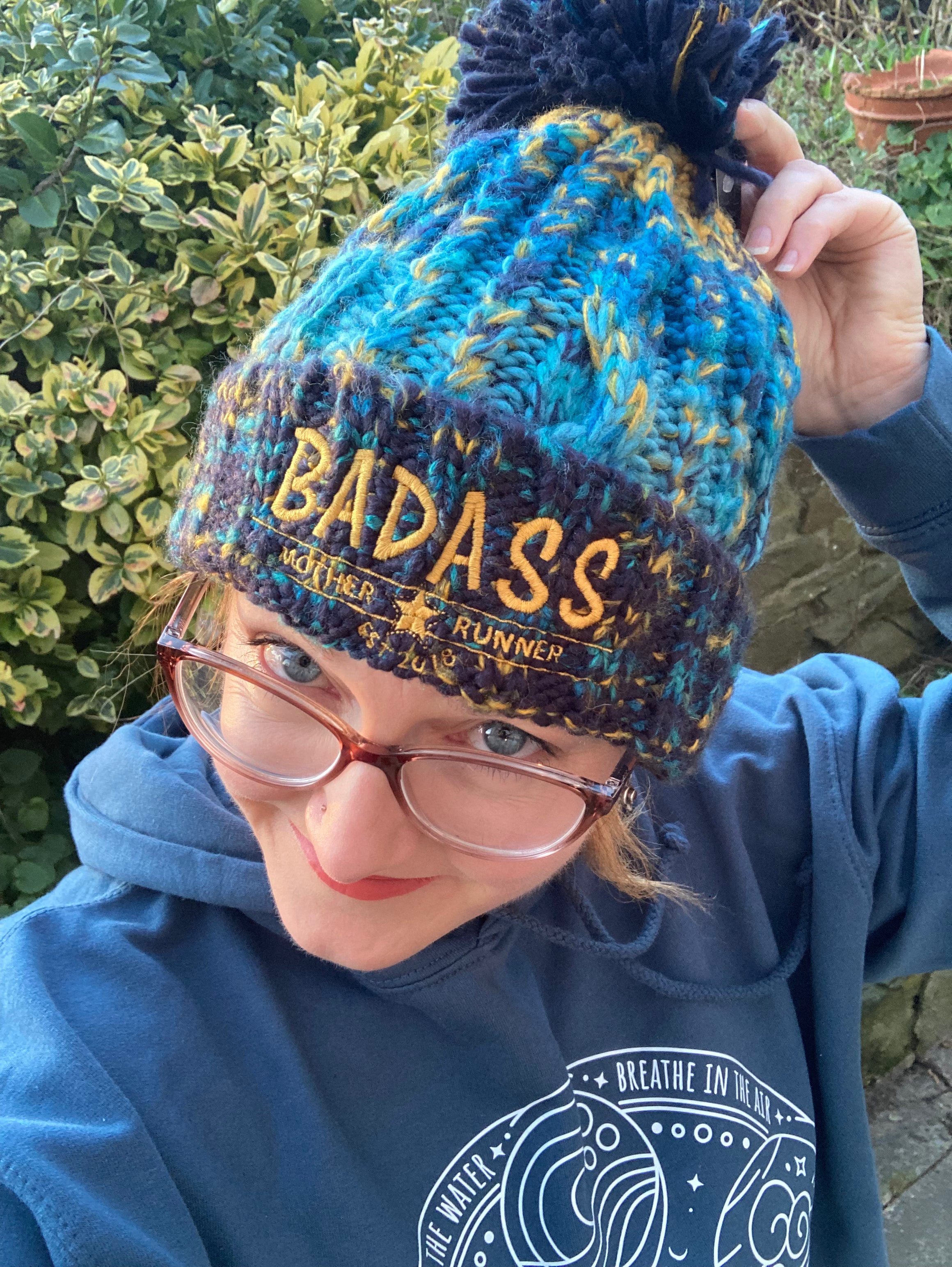 NEW Fleece Lined Chunky Knit Bobble Hat Badass Mother Runners